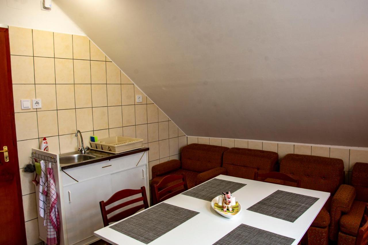 Luca Apartman Эстергом Экстерьер фото